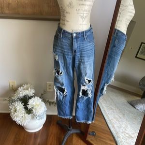 Size 13R Hollister High-Rise Mom Jeans